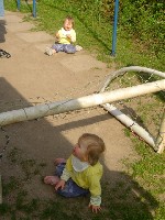 Vorn Julia, hinten Katharina...richtig???