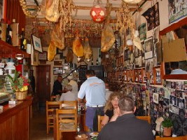 ne typisch mallorcinische TapasBar