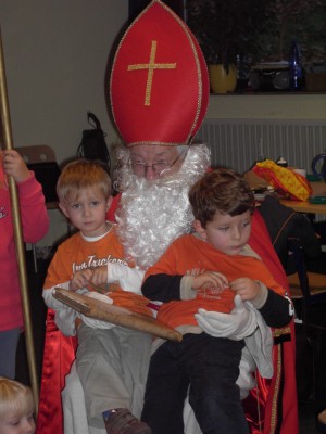 Weihnachtsmann mit den zwei &amp;quot;B&amp;quot;Engeln....