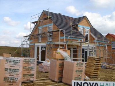 Ansicht von Süd-West mit 2. Erker (Wohnzimmer)