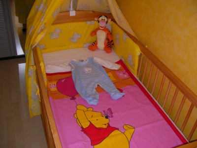 KINDERZIMMER 20.05.07 3.JPG