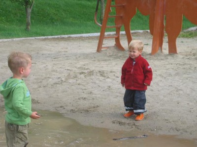 bekomme ich nächste mal deinen Bagger? hm?