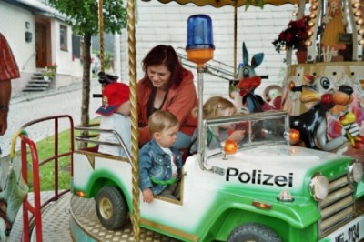 Meine 1. Karusellfahrt!!!