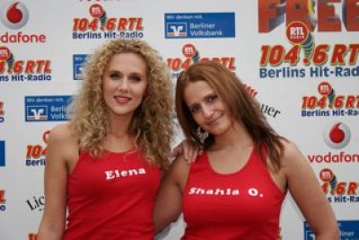4. Elena & Shahla O-1.jpg