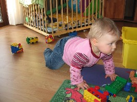 Na, klappt doch schon ganz gut. Vorwärts geht es zwar noch nicht, aber schonmal hoch.