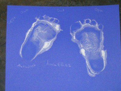 Meine Füße aus Rasierschaum.jpg