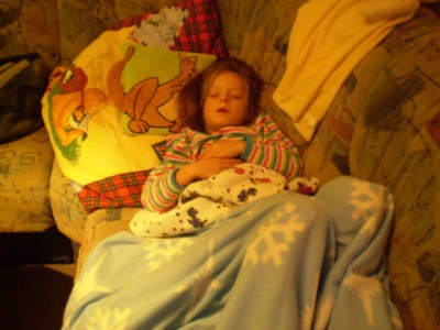 26.11.07-21:00Uhr - die kranke Maus schläft sich gesund.