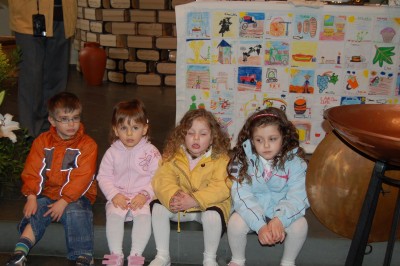 jana mit ihren cousinen und domenik