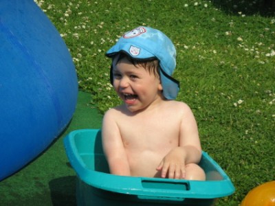 Badespaß in einer Schüssel!