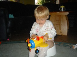 Alina, hat heue zum ersten Mal Pipi aufs Töpfchen gemacht
