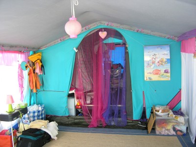 unser Zeltklappanhänger