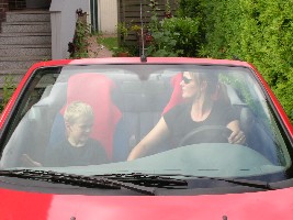 Anton darf vorne sitzen.