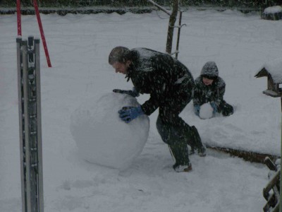 Schneemannkugelbau1.jpg