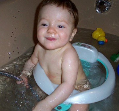 unsere Wasserratte mit 11 Monaten