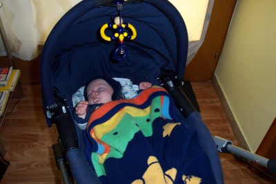 mit 5 Monaten im Dreami... reichlich Platz und wirklich praktisch gerade bei Neugeborenen