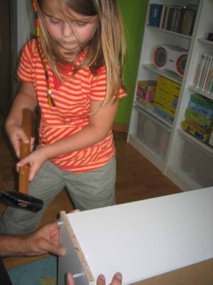 Schrank aufbauen.jpg