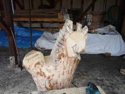 mähne muss erstmal gesägt werden ,-)...