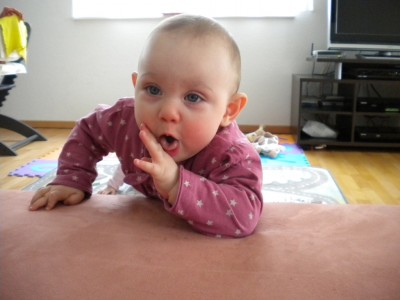 Sarina - sieht echt grad so aus als würde sie über jemanden herziehen...oder Michelle verpetzen...