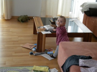 Sarina am &amp;quot;aufräumen&amp;quot;