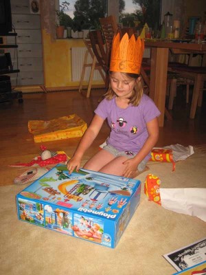 Geschenke morgends um 6 auspacken.jpg