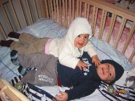 e+l lettino con giacca.jpg